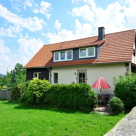 In Mit Terrasse Holiday home